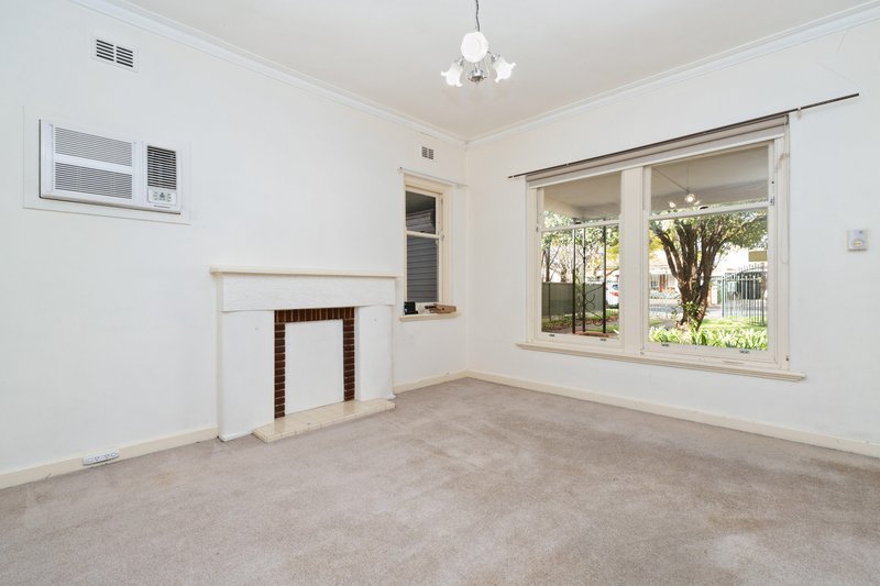 Photo - 47 Narinna Avenue, Cumberland Park SA 5041 - Image 2