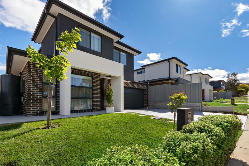 Photo - 47 Negus Crescent, Watson ACT 2602 - Image 2