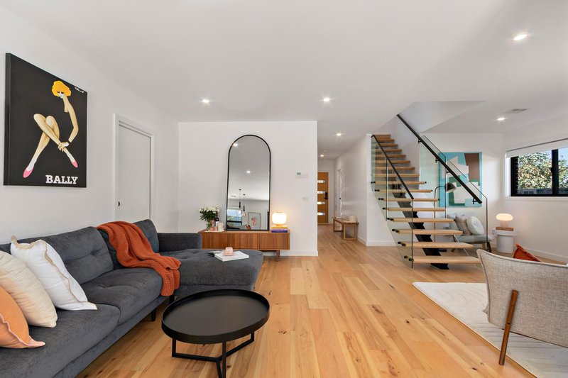 Photo - 47 Negus Crescent, Watson ACT 2602 - Image 3