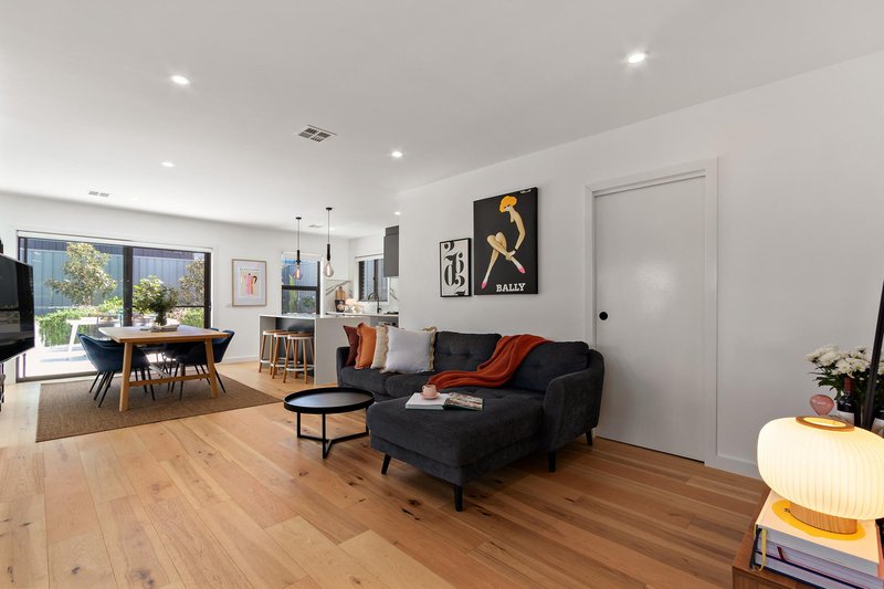 Photo - 47 Negus Crescent, Watson ACT 2602 - Image 15