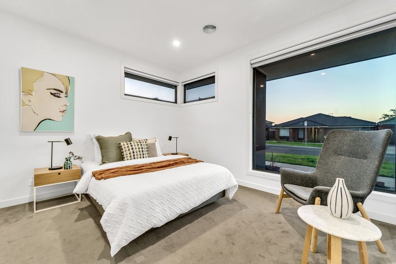 Photo - 47 Nesting Vista, Craigieburn VIC 3064 - Image 9