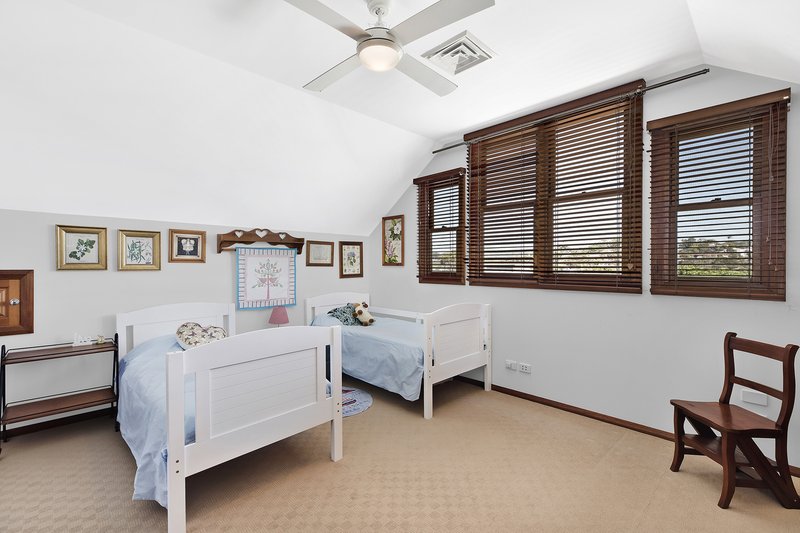 Photo - 47 Ocean View Drive, Wamberal NSW 2260 - Image 16