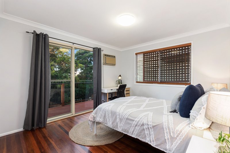 Photo - 47 Parkview Street, Mitchelton QLD 4053 - Image 11