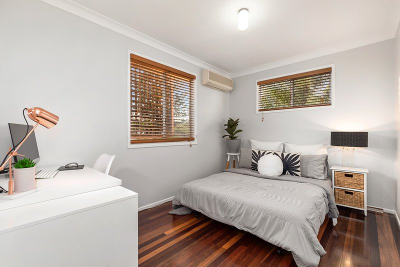 Photo - 47 Parkview Street, Mitchelton QLD 4053 - Image 13