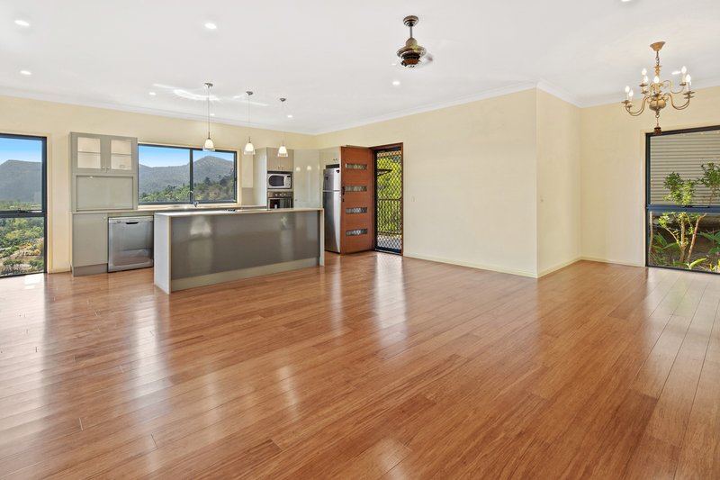 Photo - 47 Pepperberry Lane, Cannon Valley QLD 4800 - Image 5