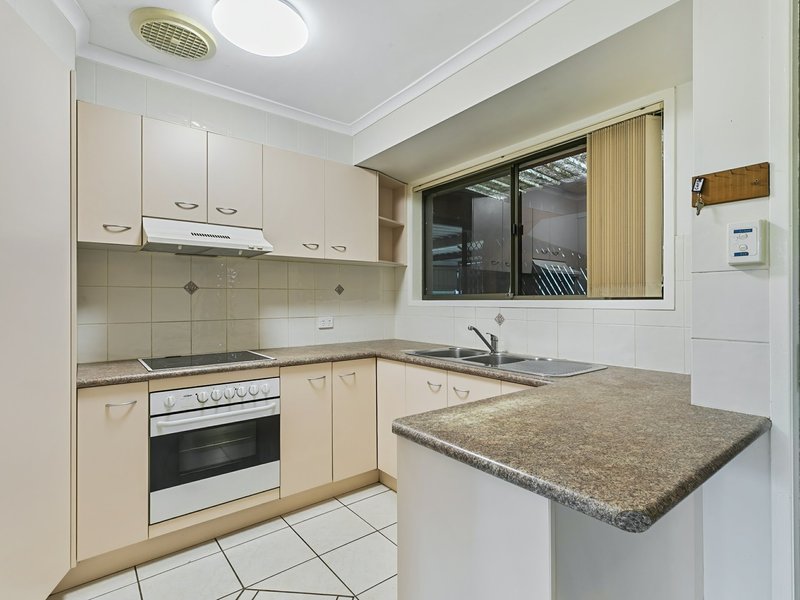 Photo - 47 Phoenix Avenue, Bongaree QLD 4507 - Image 6