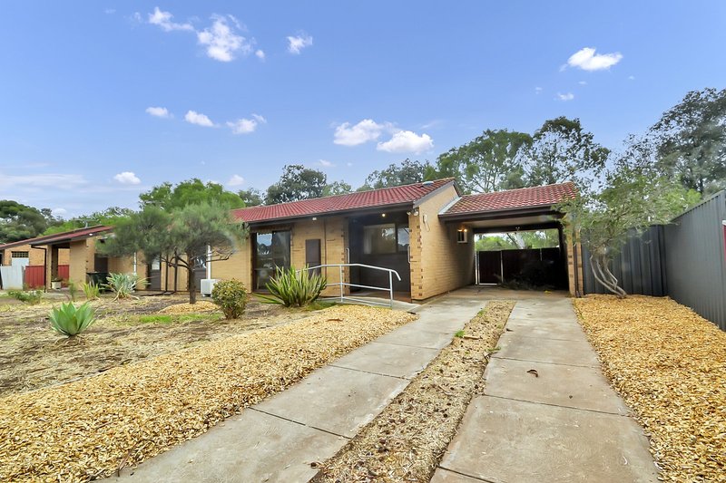 Photo - 47 Piper Street, Parafield Gardens SA 5107 - Image 11