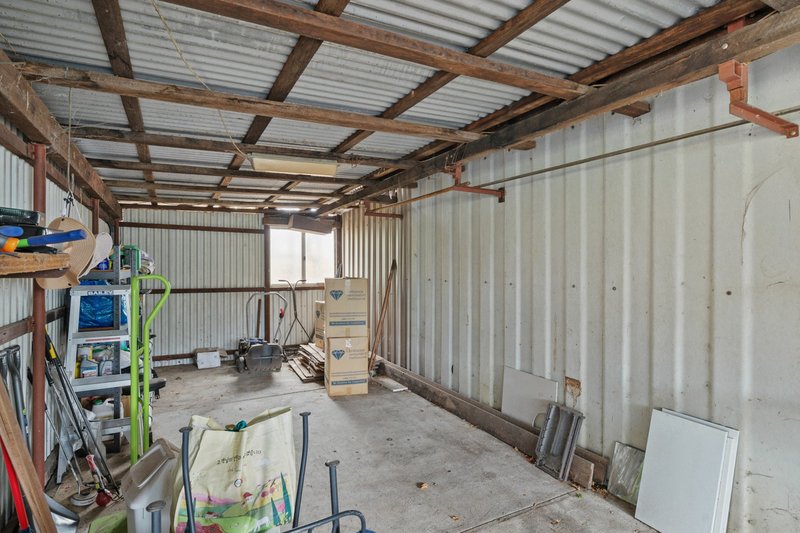 Photo - 47 Probert Road, Thornlie WA 6108 - Image 11