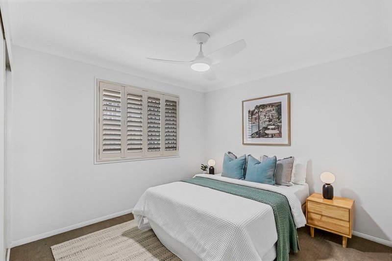 Photo - 47 Reginald Avenue, Arana Hills QLD 4054 - Image 15