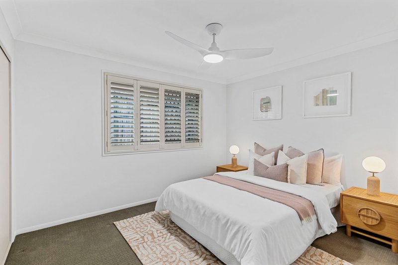 Photo - 47 Reginald Avenue, Arana Hills QLD 4054 - Image 16