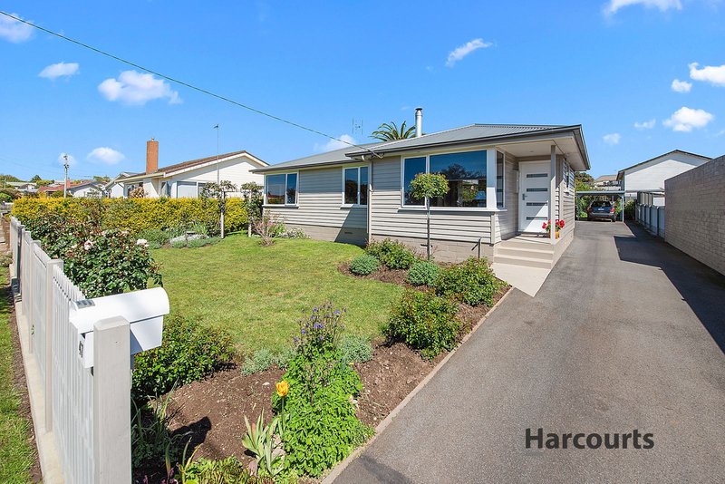 Photo - 47 Ronald Street, Devonport TAS 7310 - Image 2