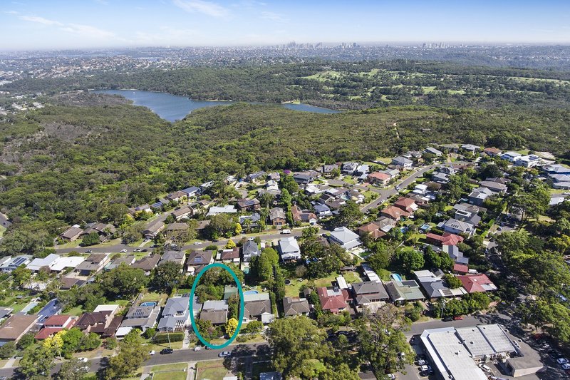 Photo - 47 Roosevelt Avenue, Allambie Heights NSW 2100 - Image 2