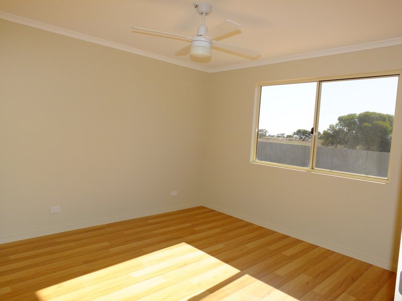 Photo - 47 Rosslyn Road, Wallaroo SA 5556 - Image 8