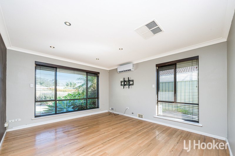 Photo - 47 Rusthall Way, Huntingdale WA 6110 - Image 3