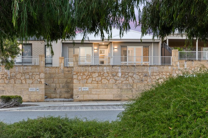 Photo - 47 Santorini Boulevard, Coogee WA 6166 - Image 1