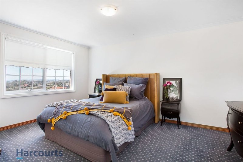 Photo - 47 St Andrews Drive, Devonport TAS 7310 - Image 7