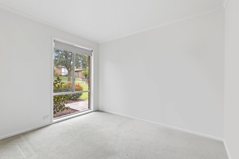 Photo - 47 Stanley Jones Drive, South Morang VIC 3752 - Image 9