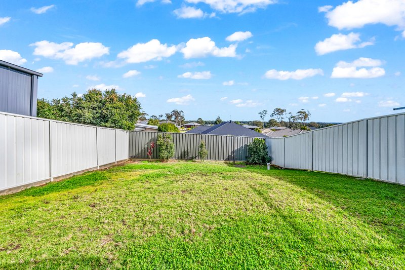 Photo - 47 Stayard Drive, Bolwarra Heights NSW 2320 - Image 14