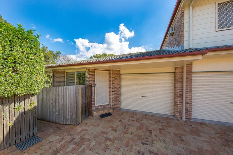 Photo - 4/7 Stellmach Street, Everton Park QLD 4053 - Image 2