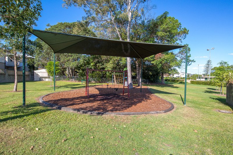 Photo - 4/7 Stellmach Street, Everton Park QLD 4053 - Image 9