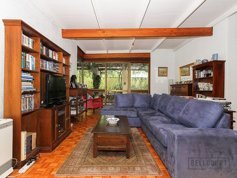 Photo - 47 Strickland Street, Mount Claremont WA 6010 - Image 4