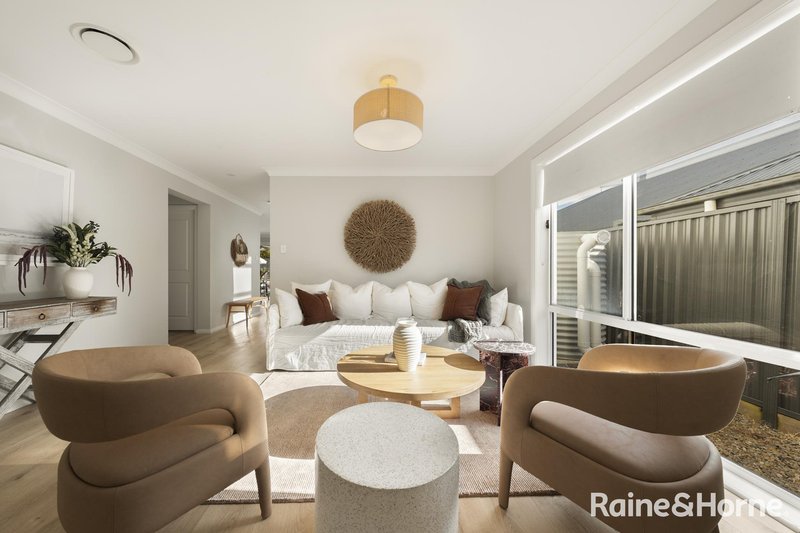 Photo - 47 Summercloud Crescent, Vincentia NSW 2540 - Image 5