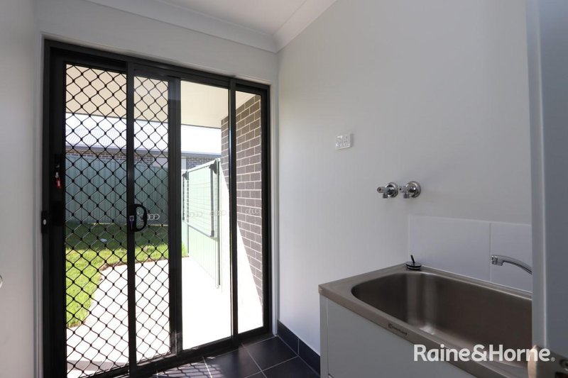 Photo - 47 Sunbright Road, Kelso NSW 2795 - Image 6