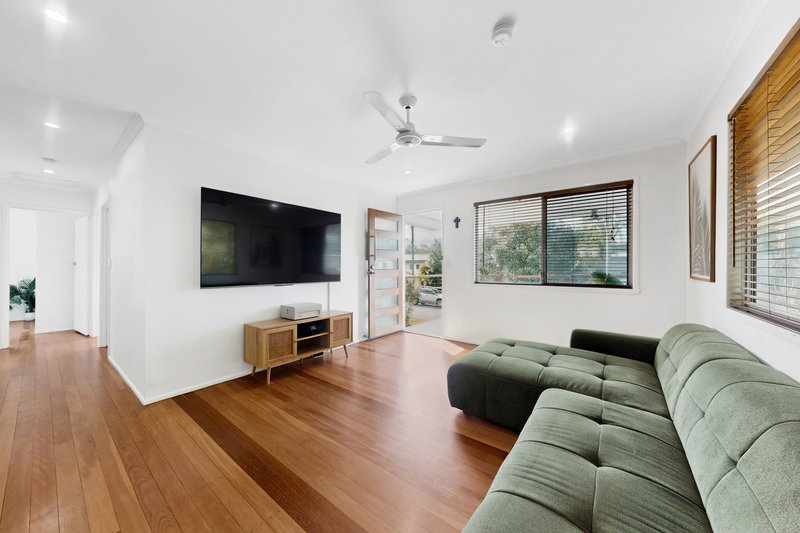 Photo - 47 Taragon Street, Bald Hills QLD 4036 - Image 4