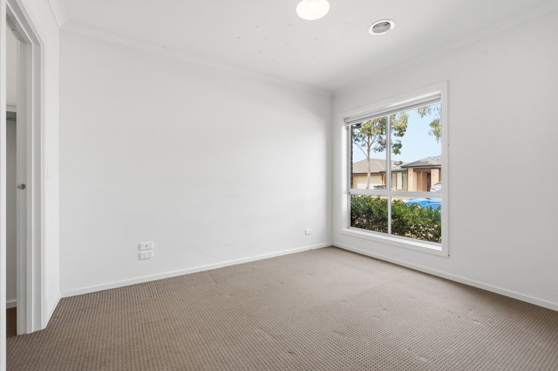 Photo - 47 Tarlo Drive, Tarneit VIC 3029 - Image 6