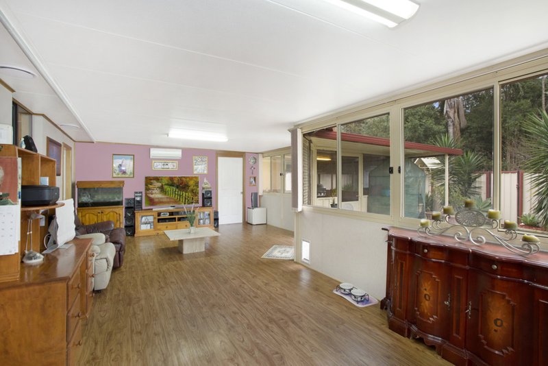 Photo - 47 Thomas Walker Drive, Chittaway Bay NSW 2261 - Image 5