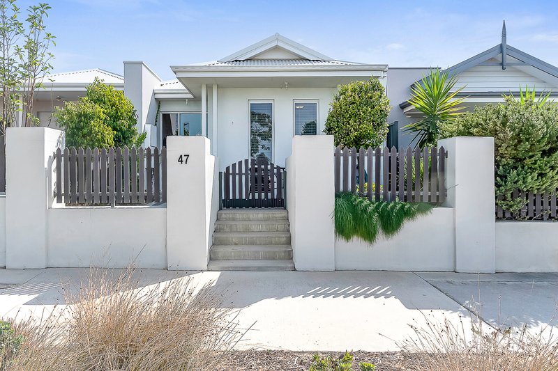 47 Trethowan Promenade, Alkimos WA 6038