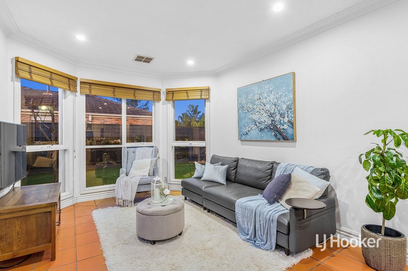 Photo - 47 Truganina Avenue, Seabrook VIC 3028 - Image 9