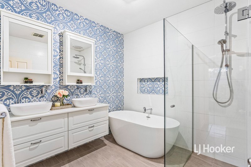 Photo - 47 Truganina Avenue, Seabrook VIC 3028 - Image 19