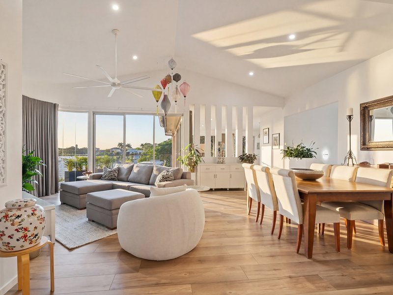 Photo - 47 Tullamarine Drive, Robina QLD 4226 - Image 4
