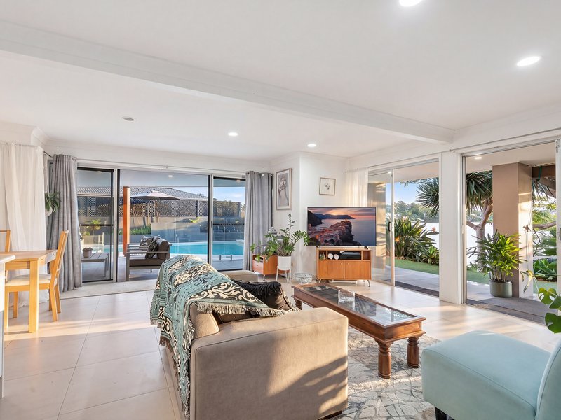 Photo - 47 Tullamarine Drive, Robina QLD 4226 - Image 18
