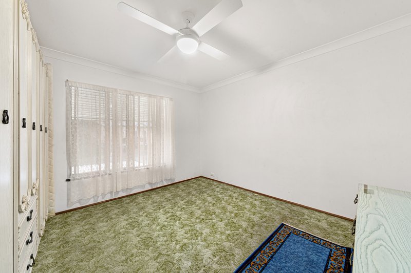 Photo - 47 Vena Avenue, Gorokan NSW 2263 - Image 5