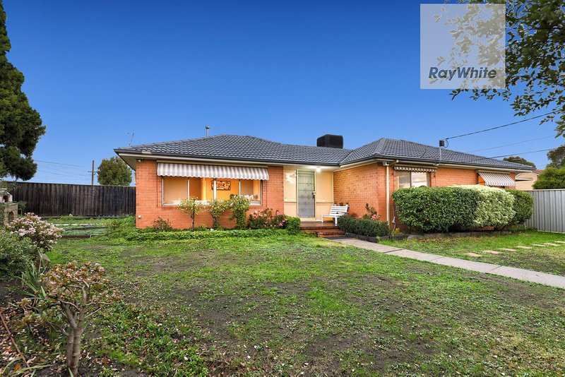 Photo - 47 Wolverton Drive, Gladstone Park VIC 3043 - Image 2