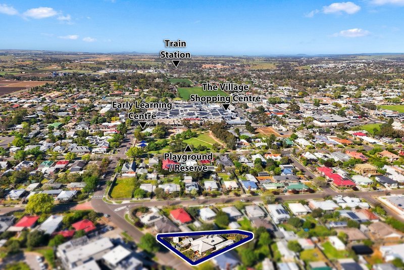 Photo - 47 Young Street, Bacchus Marsh VIC 3340 - Image 24