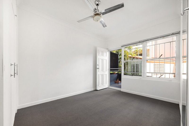 Photo - 4/70 Barker Street, New Farm QLD 4005 - Image 6