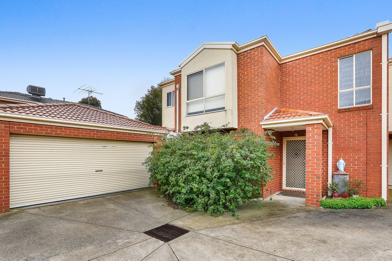 Photo - 4/70 Carroll Street, Deer Park VIC 3023 - Image 1