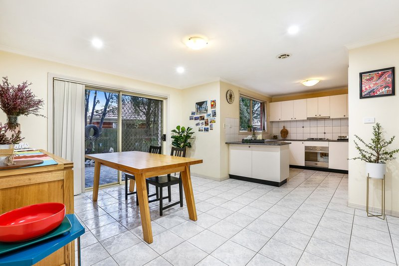 Photo - 4/70 Carroll Street, Deer Park VIC 3023 - Image 3