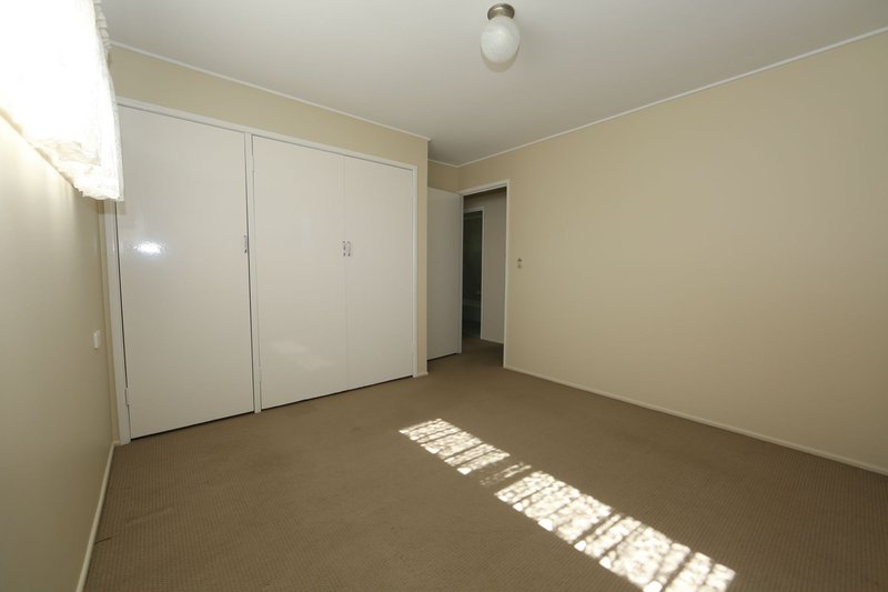 Photo - 470 Newnham Road, Wishart QLD 4122 - Image 5