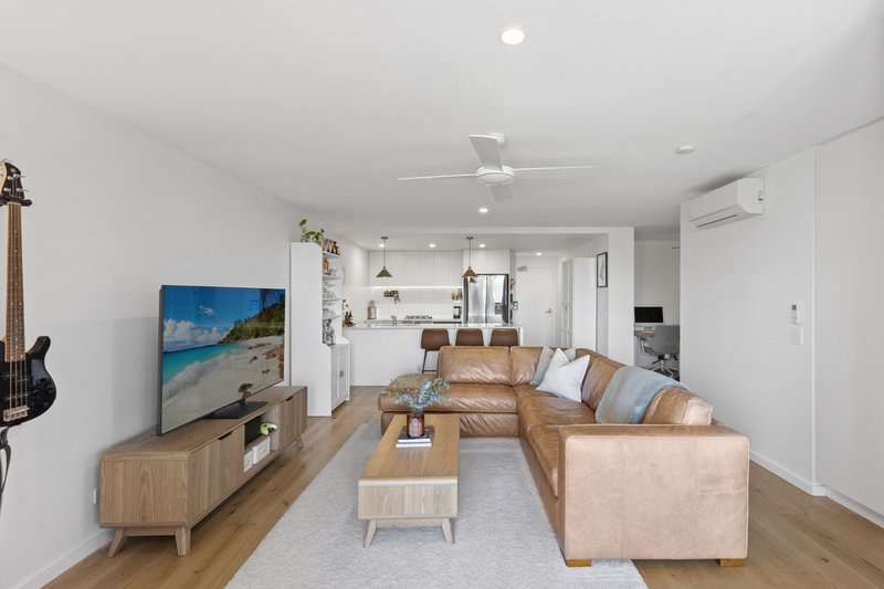 Photo - 4709/61 Investigator Drive, Robina QLD 4226 - Image 7
