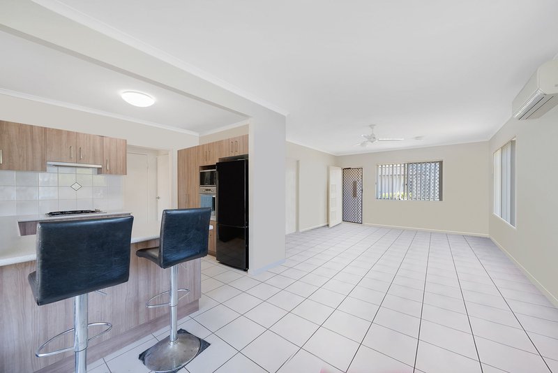 Photo - 4/71-77 Goodfellows Road, Kallangur QLD 4503 - Image 2