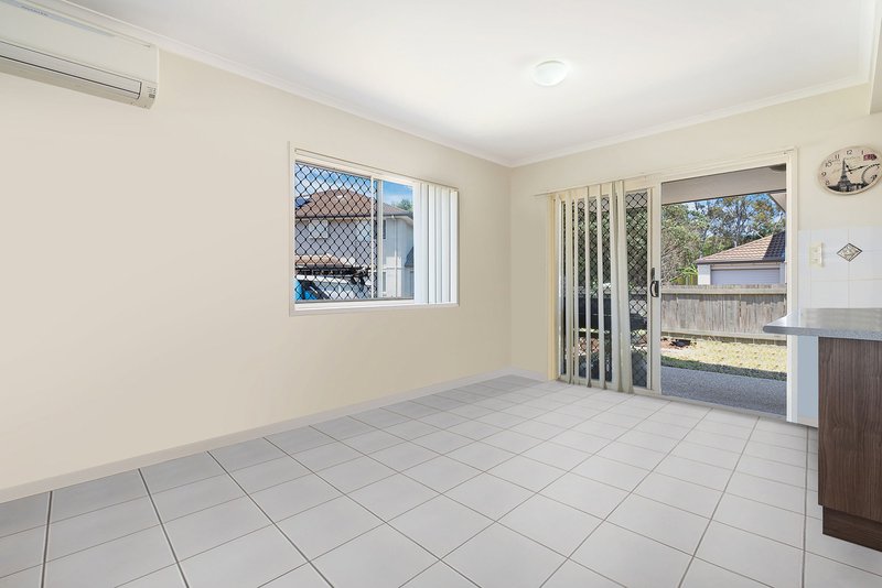 Photo - 4/71-77 Goodfellows Road, Kallangur QLD 4503 - Image 6