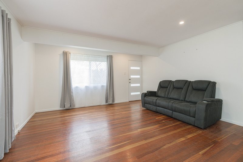 Photo - 471 Crane Avenue, Kawana QLD 4701 - Image 3