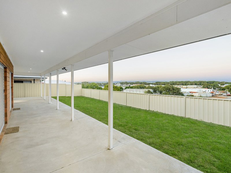 Photo - 4/71 Dorothy Street, Geraldton WA 6530 - Image 7