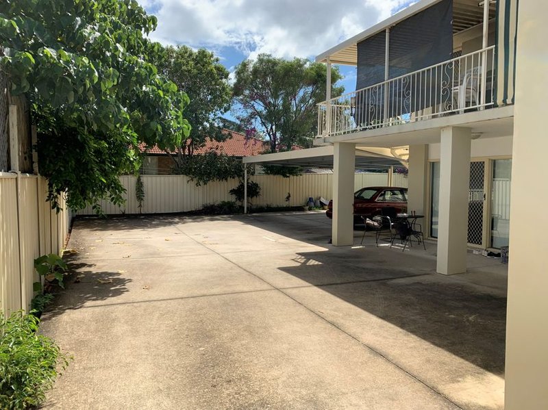 Photo - 4/71 Falconer Street, Southport QLD 4215 - Image 8