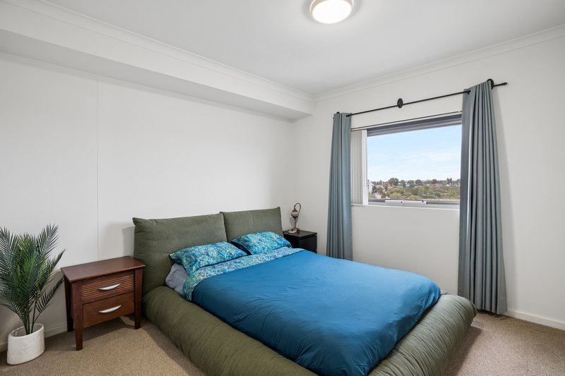 Photo - 47/1 Kentucky Court, Cockburn Central WA 6164 - Image 10