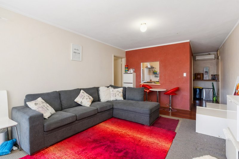 Photo - 4/71 Norbury Way, Langford WA 6147 - Image 9